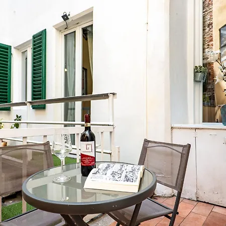 Apartament Luxury Per 8, 100m Dal Duomo